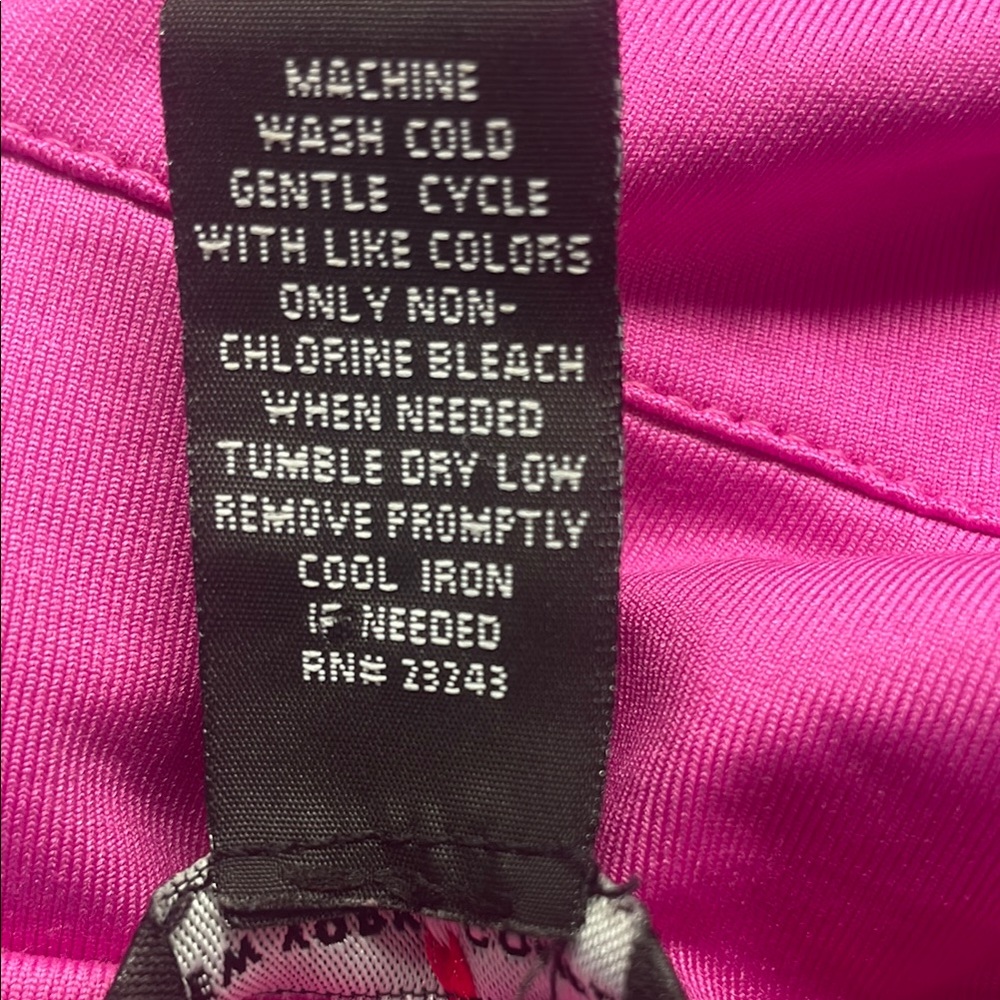 New York & Company adjustable Spaghetti Straps camisole Top built in shelf bra - Picture 10 of 10